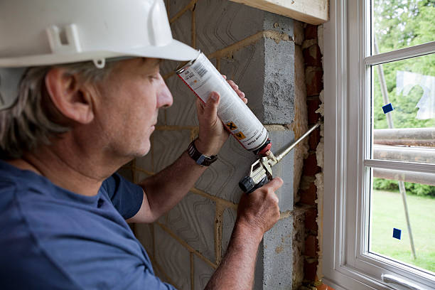 Best Specialized Insulation Services in Weed, CA